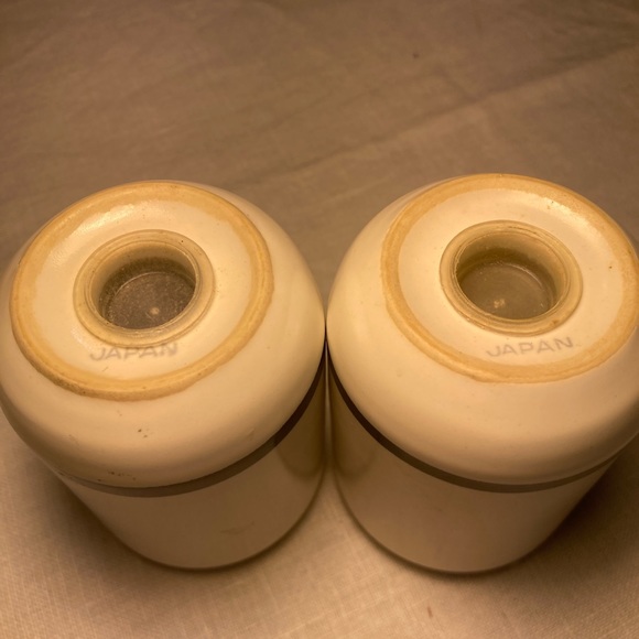 MCM Salt and Pepper Shakers Stoneware - Picture 3 of 9